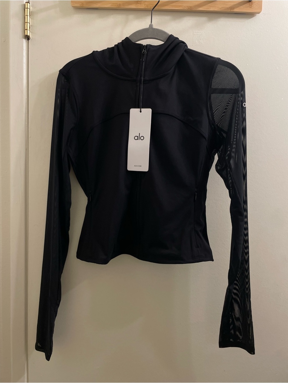 ALO Yoga Black Mesh-Sleeve Zip Hoodie